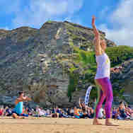 Silent Disco Yoga - Beach - Action