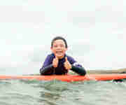Surf lessons - Wavehunters - child